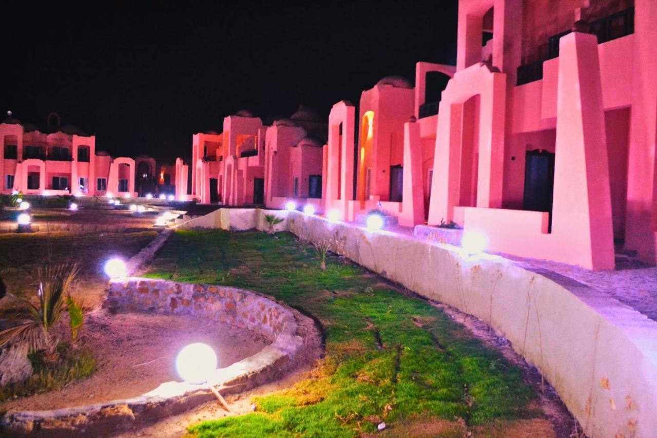 Hostmark Zabargad Beach Resort Abū Ghuşūn Kültér fotó