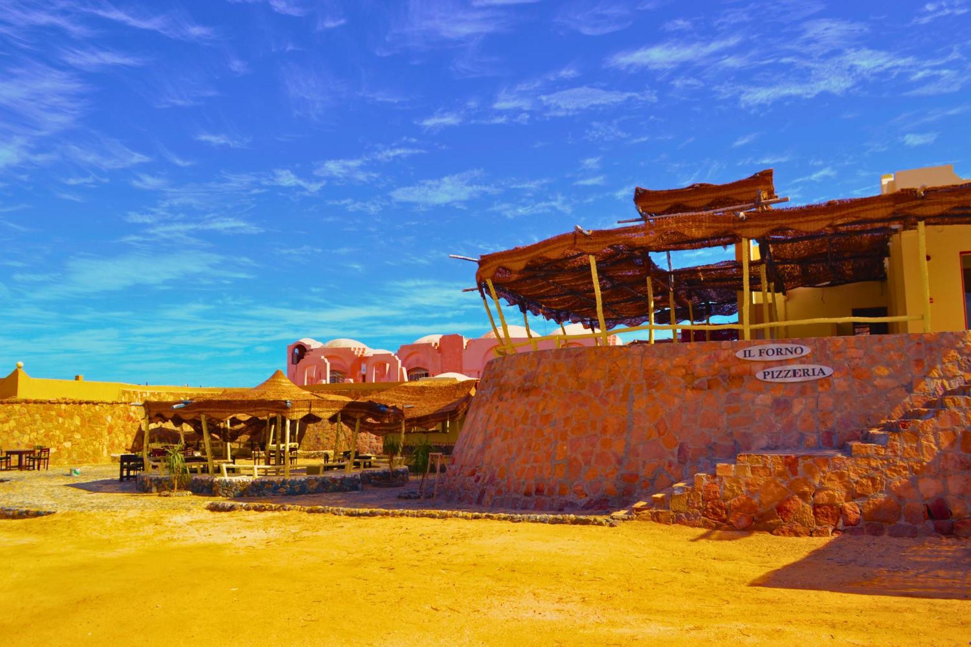 Hostmark Zabargad Beach Resort Abū Ghuşūn Kültér fotó