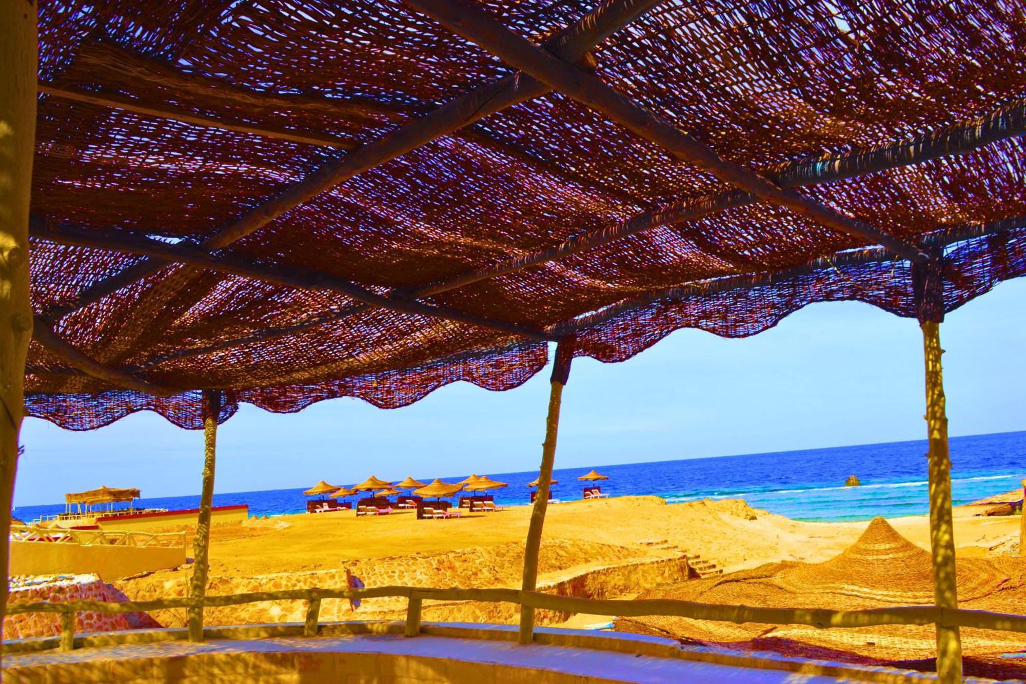 Hostmark Zabargad Beach Resort Abū Ghuşūn Kültér fotó